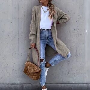 Sage n Sparkle! Like this listing to be notified when I go LIVE!